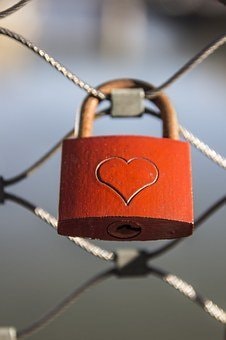 本物のダメ男から離れるためのサポートをします 過去に、これ以上ないほどに傷つけられた私の実体験からの助言 イメージ4