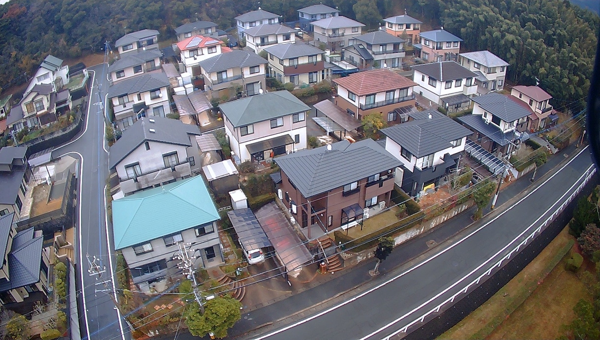 ドローン空撮　台風被害　屋根・看板など空撮します ドローン空撮　山林、農地、倉庫、看板、記念空撮 イメージ6