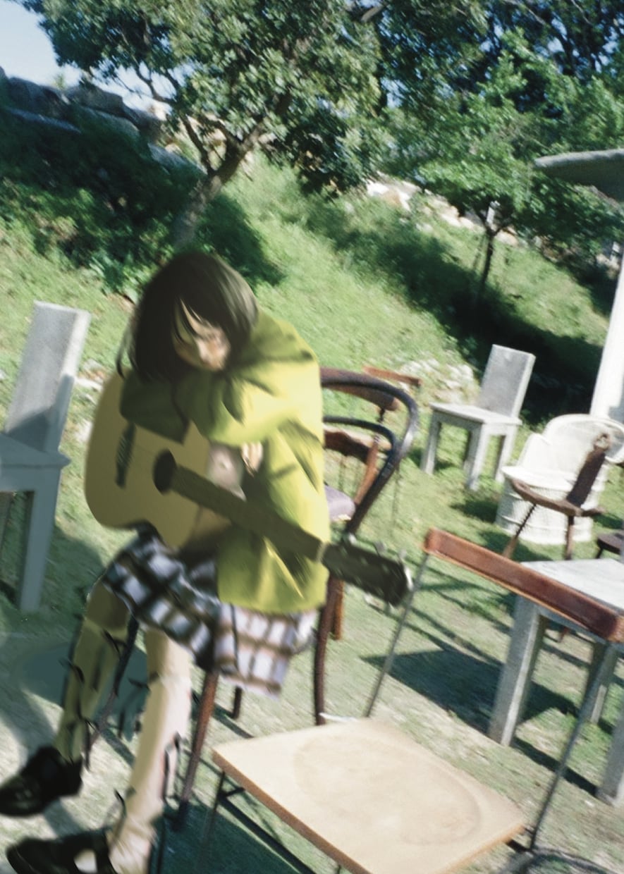 思い出の写真にイラストを溶け込ませます 写真の色調に合わせ人物やペットのイラストを イメージ2