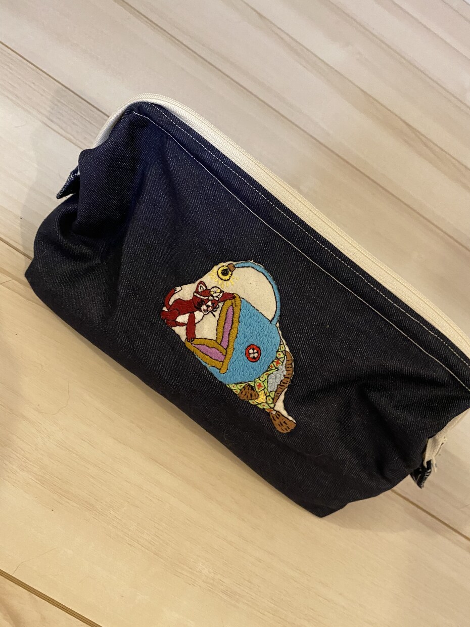 毛糸や布を使ったバックやポーチを作ります なるべくイメージに合った品物を作りたいと思います！ イメージ6