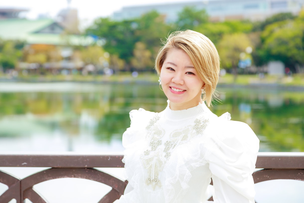 福岡を中心にプロカメラマンが写真を撮影いたします 「もっと自分を好きになる」プロフィール・宣材写真を撮影します イメージ7