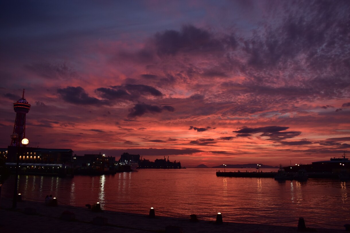 夕日の写真、ご提供します 一眼レフで撮影した真っ赤な写真をお届け！ イメージ4
