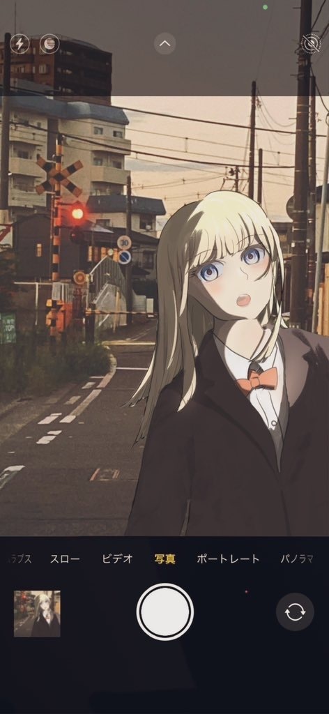 サムネやアイコンに使える、可愛い女の子を描きます 儚げな女の子を、目を引くような彩度で描きます。 イメージ1