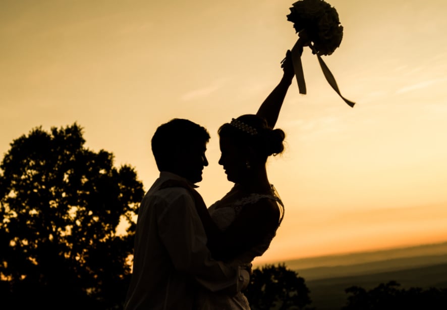 運命の人はどんな人？ともに歩むお相手の特性をみます 結婚相手が気になるそんなアナタへ！お相手の外見や性格をみます イメージ1