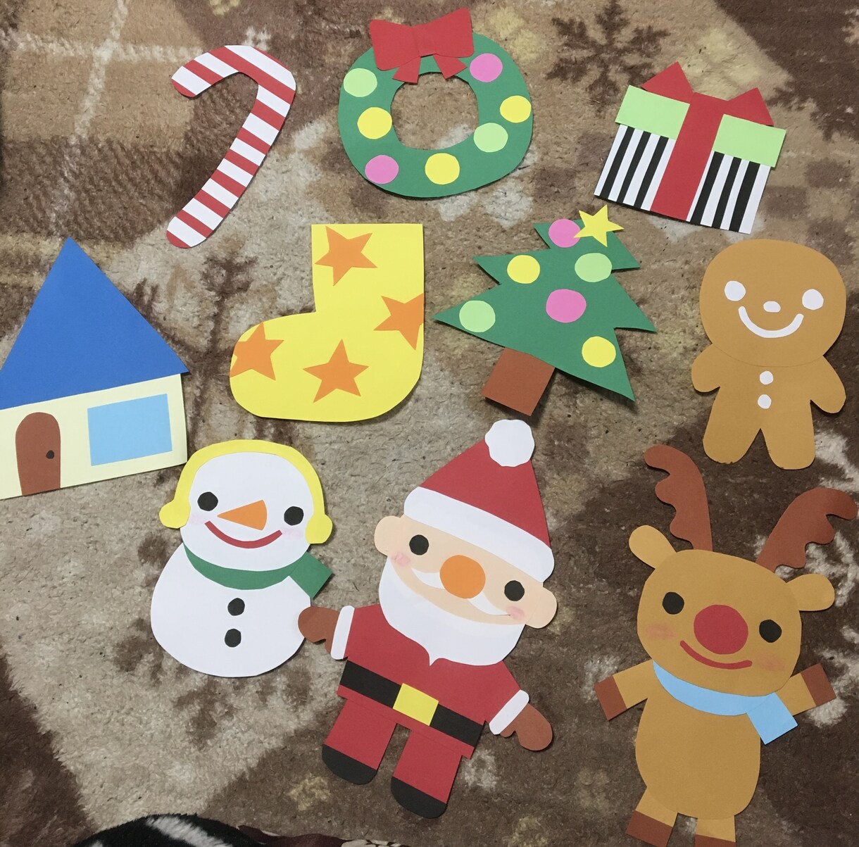 元保育士が画用紙でお好みの壁面お作りします 春夏秋冬飾れるお好みのデザインで壁面代行行います✨ イメージ4