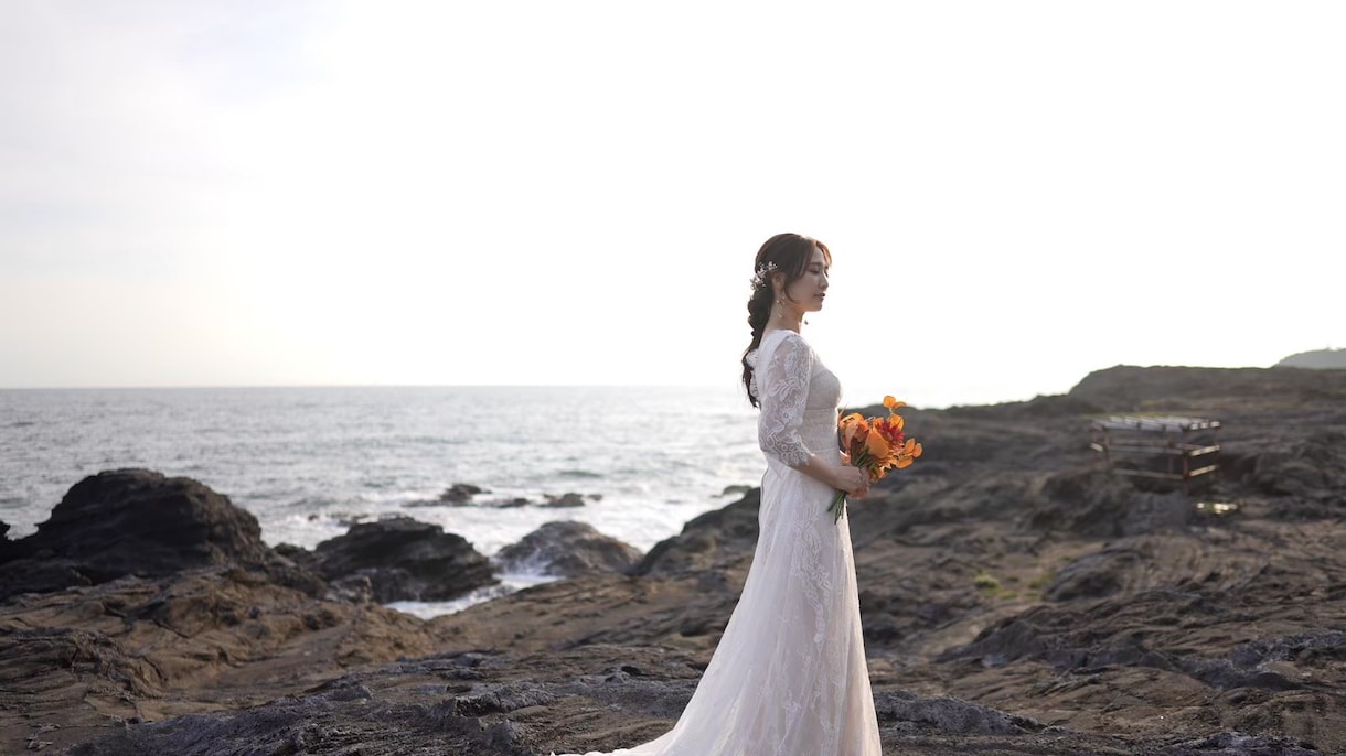 結婚式のオープニングムービー作成ます ドローンや一眼レフでの撮影、ヘアメイクもします！ イメージ2