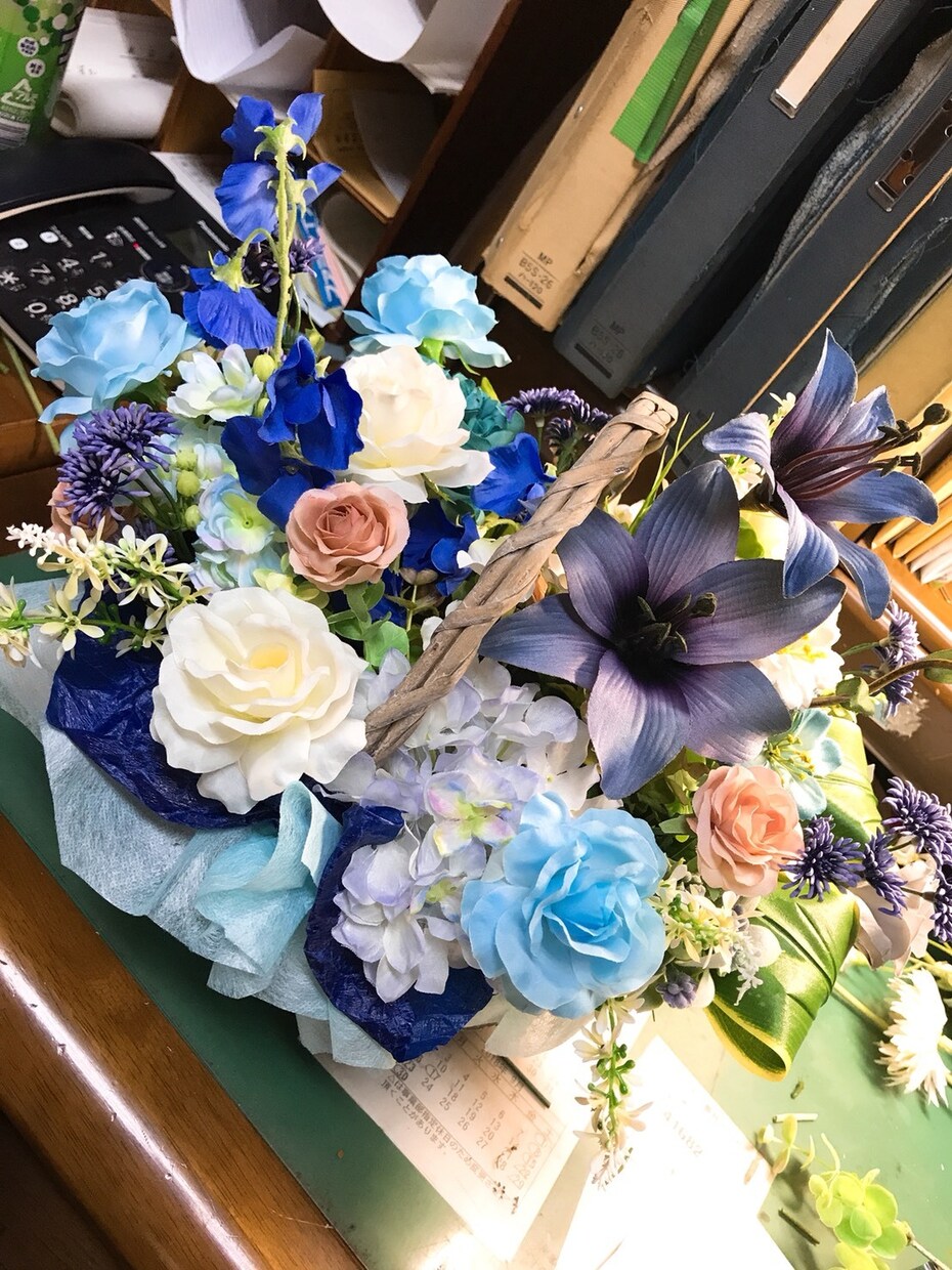 お好きなお花、お色味で素敵な空間を演出します お客様の理想に少しでも近づけるよう努力いたします！ イメージ4