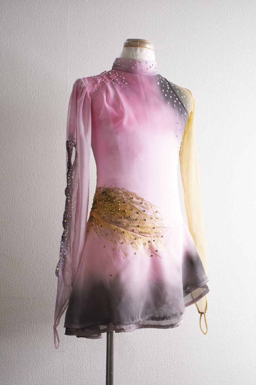 プロの裁縫技術で洋服・衣装の縫製や制作します 小ロット1点ものOK洋服・衣装の縫製・パターンの相談承ります イメージ8