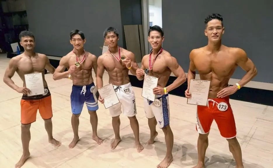 フィジーク優勝！4ヶ月で−19キロ減してます 一ヶ月間あなたのダイエット全力サポート！！ イメージ2