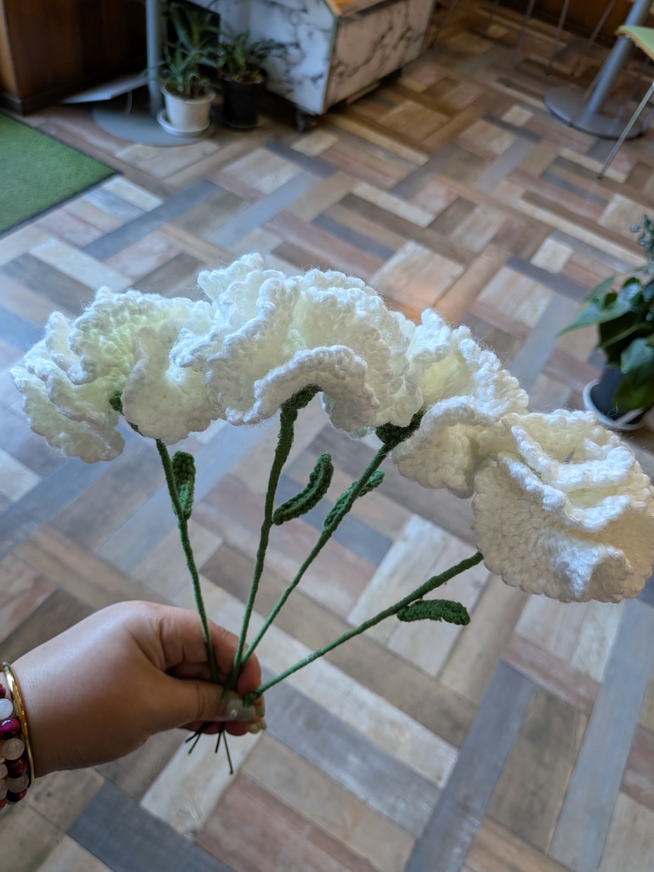 編み物でお花の制作します オンライン編み物教室〜お花モチーフを一緒に編みましょう〜 イメージ2