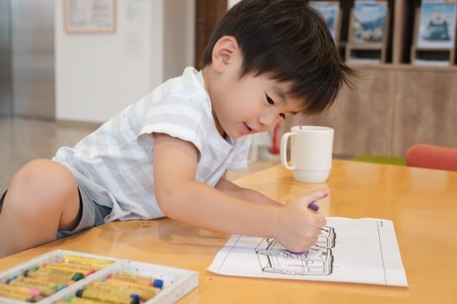子どもの発達の心配ごと　一緒に考えます 発達支援歴17年の作業療法士が発達のお悩みを整理します イメージ1