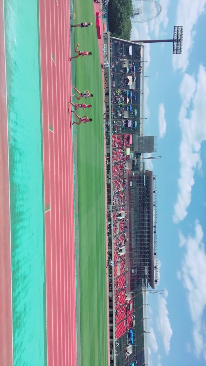 陸上の中距離の練習方法教えます 全国インターハイ準決勝進出してます。 イメージ1