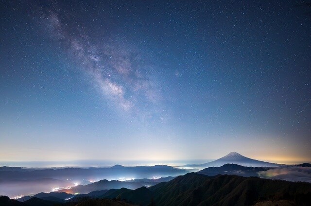 空間と心を光化し次元上昇させます 神々と繋がり日常を光で満たすセッション イメージ1