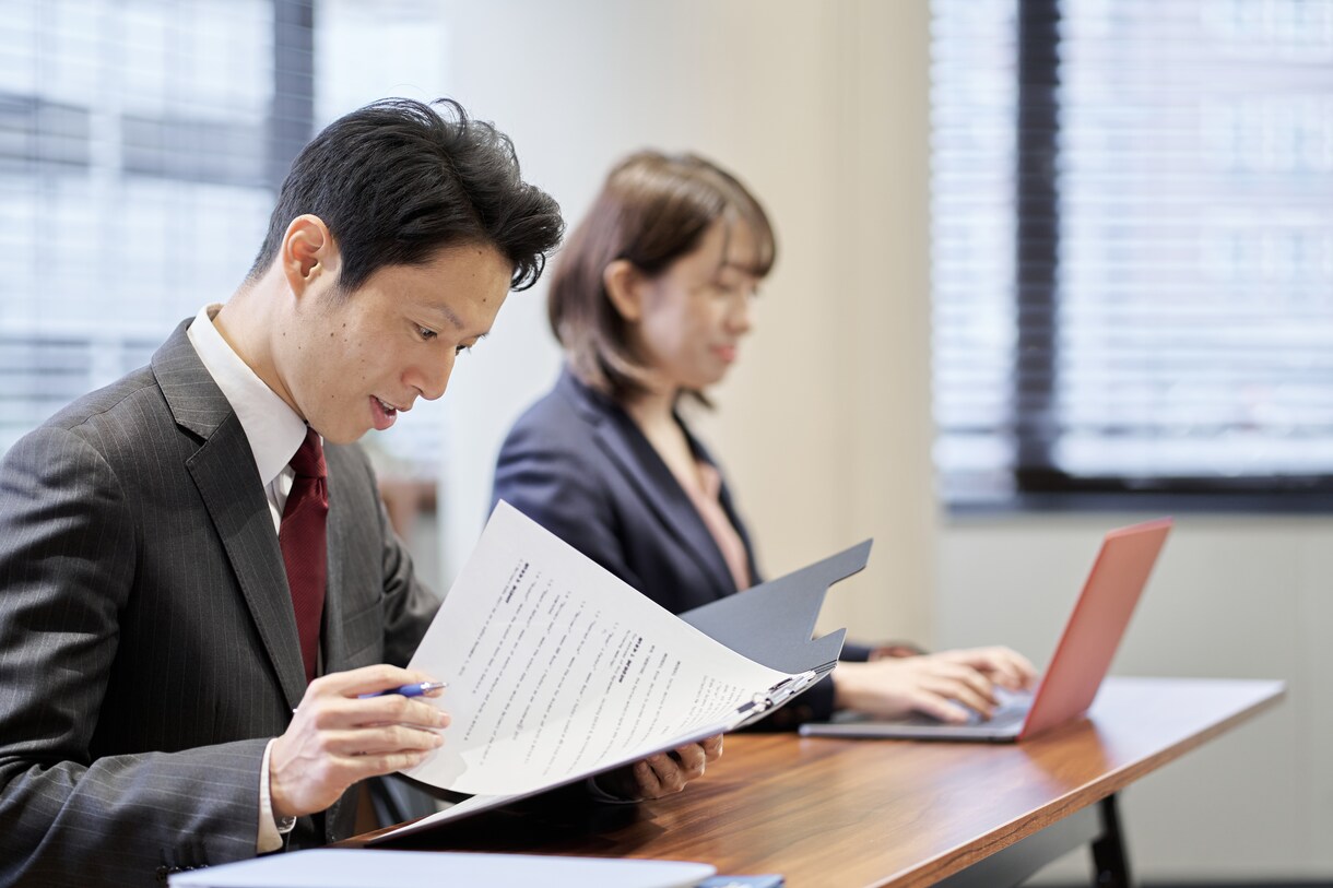 人事【現役】＆人材紹介の経験者が書類を添削します 2023年は260名を面接｜大手＆スタートアップで転職4回 イメージ1