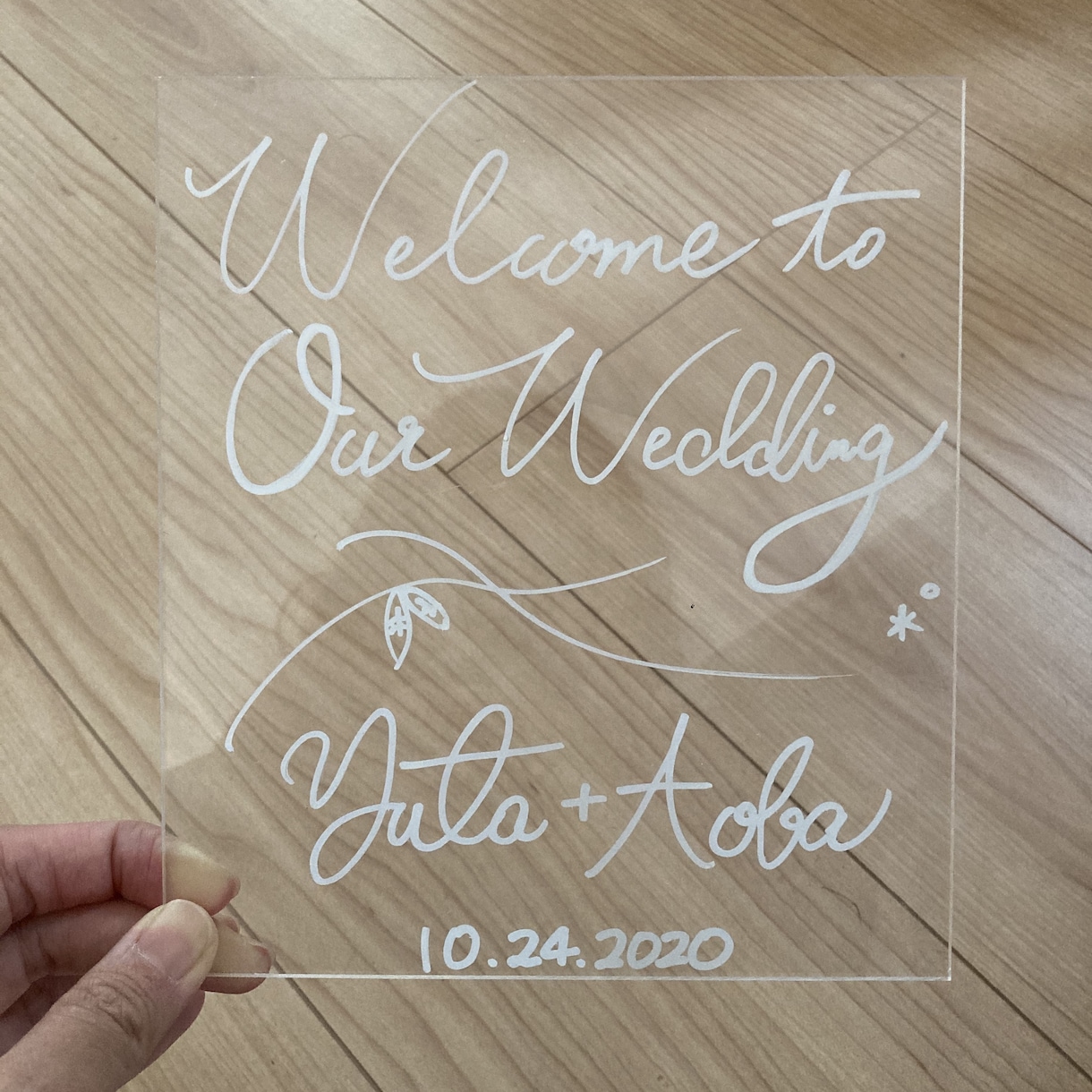 結婚式♡あたたかみのあるウェルカムボードを作ります 手書き筆記体でのシンプルな１枚。世界にたった一つです♡ イメージ2