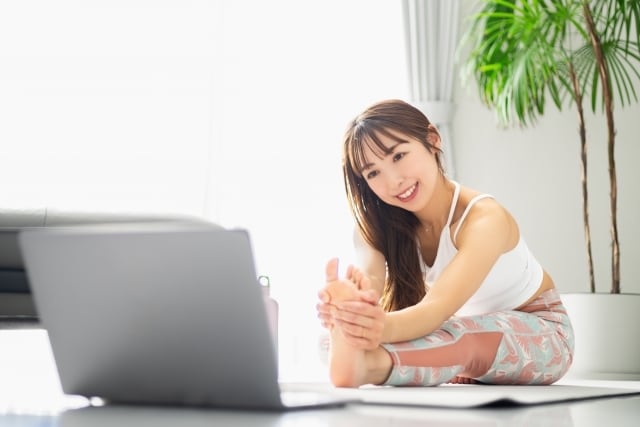 ご自宅で簡単にできるセルフケアをお伝えします 健康運動指導士によるストレッチやセルフケアの講座です イメージ1