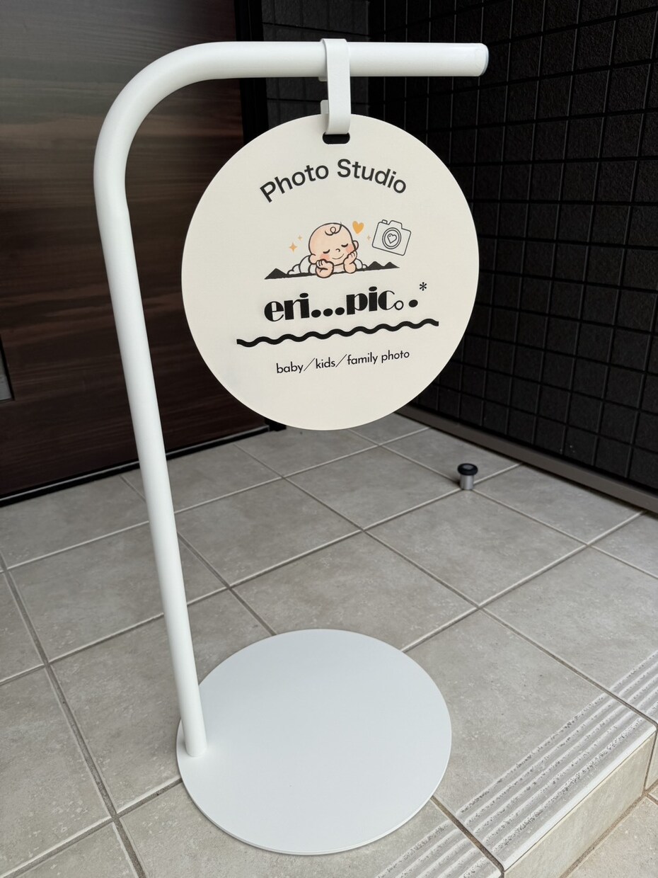 おしゃれな丸看板・円形看板をデザインから制作します 理想のお店づくりを、看板からカラフルからシンプルまで！ イメージ2
