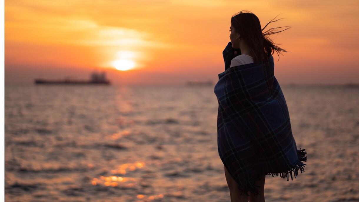 寂しい。悩み。ただ話を聞いてほしいに寄り添います 声の波動が身体に浸透していく。話すだけで気持ちが楽になる イメージ3