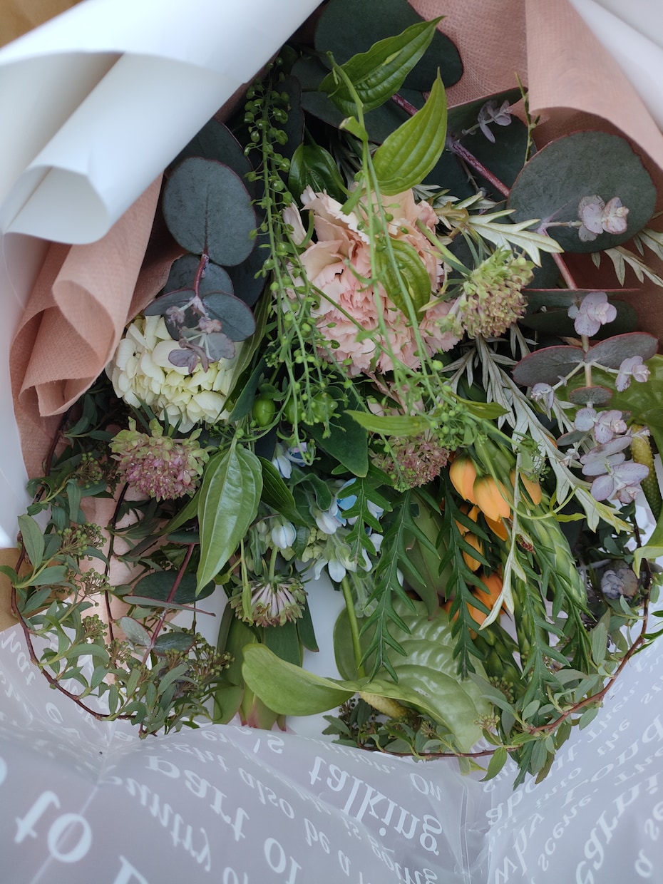 誕生日や母の日のお花選びの相談にのります 日頃の感謝の気持をお花で伝えるお手伝いをします イメージ2