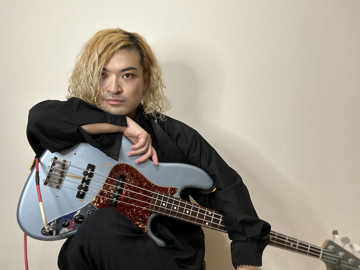 ベース演奏のデータ納品します シンセベース、ウッドベースも納品可。 イメージ1