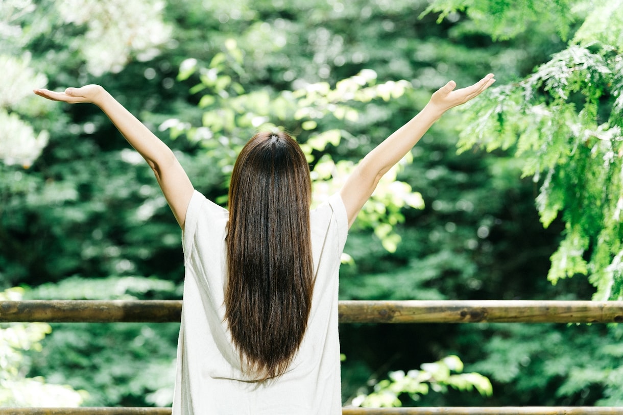 心と体に溜まった負のエネルギーをデトックス致します 薬害や人々から受けた念や穢れを神々の光とパワーで洗い浄めます イメージ2