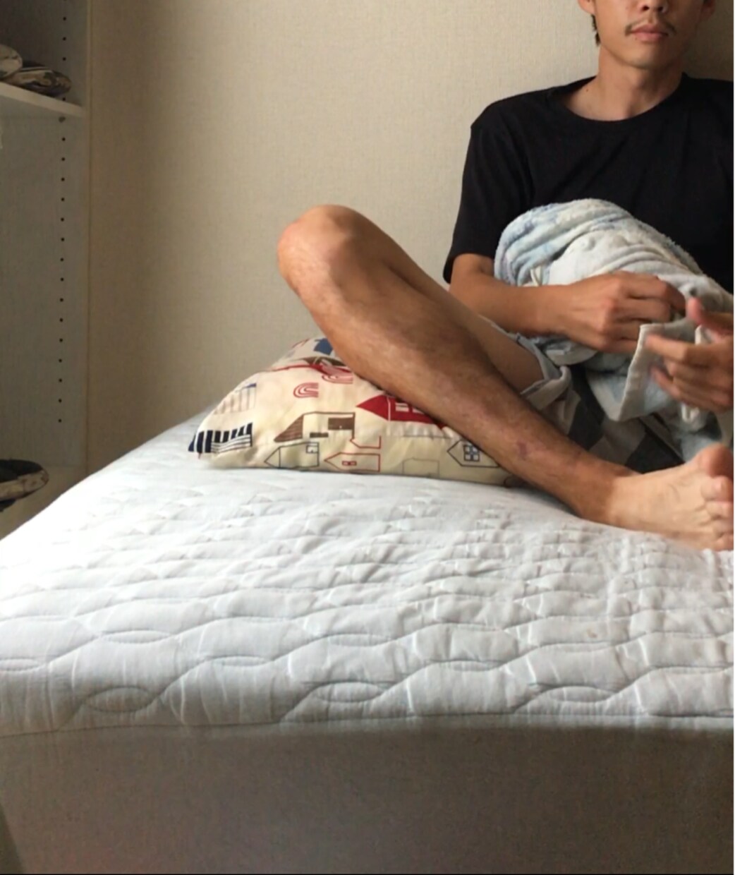 女性限定で暇な方の話し相手になります 暇潰し、相談、何でもおっけいです！よろしくお願いします！ イメージ1