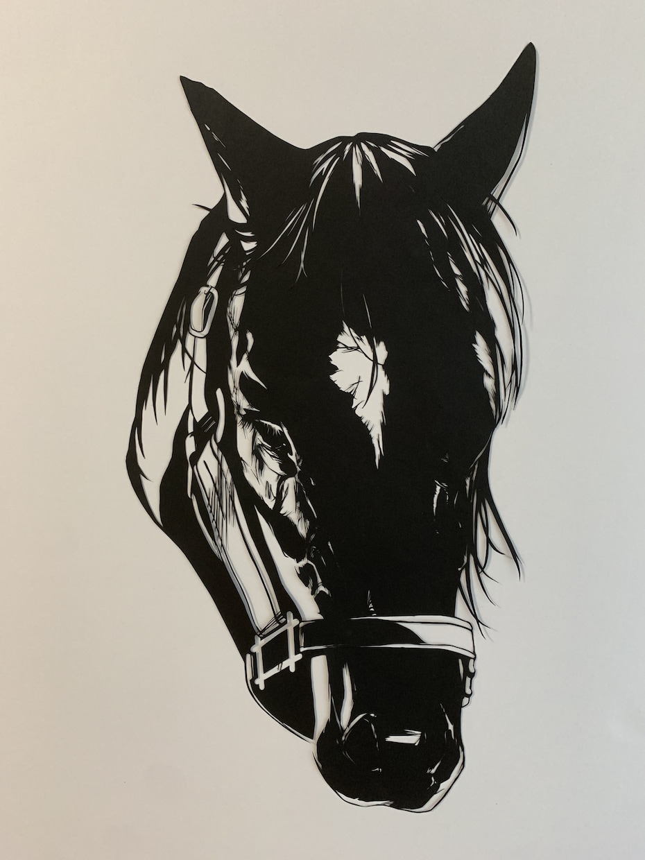 一枚の紙から切り絵を作ります あなたのペットや思い出の写真を切り絵にします。 イメージ2