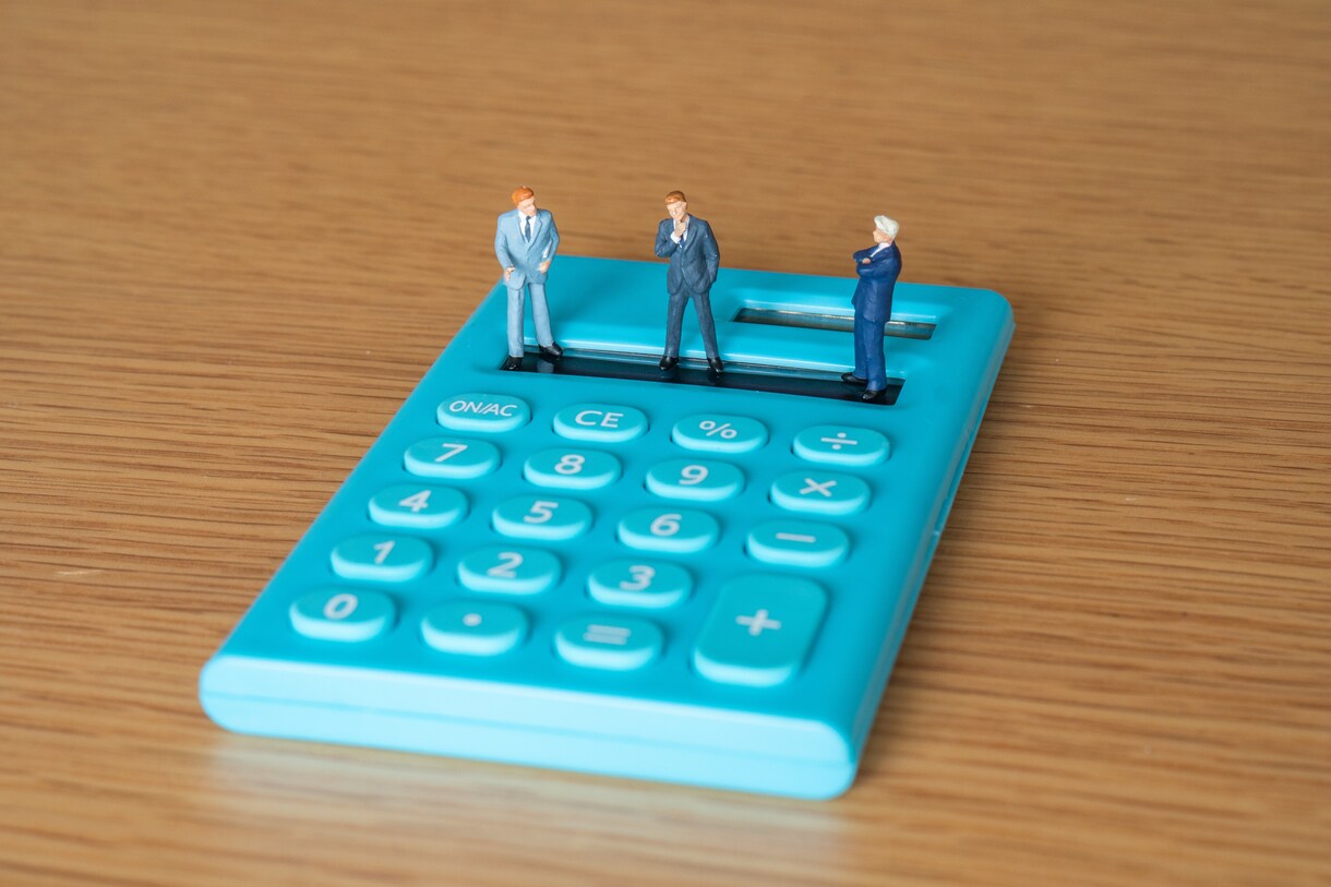 会計ソフトへの入力代行、給与計算いたします freeeやMFへの記帳代行をお任せください。 イメージ1