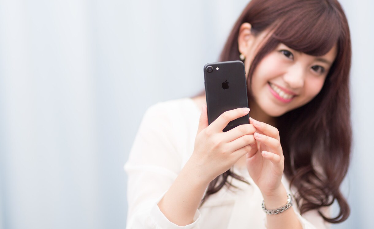 会社員でもスマホ使って在宅で出来る副業教えまます コロナで営業自粛や給料減少のなか収入アップを目指す方へ イメージ1