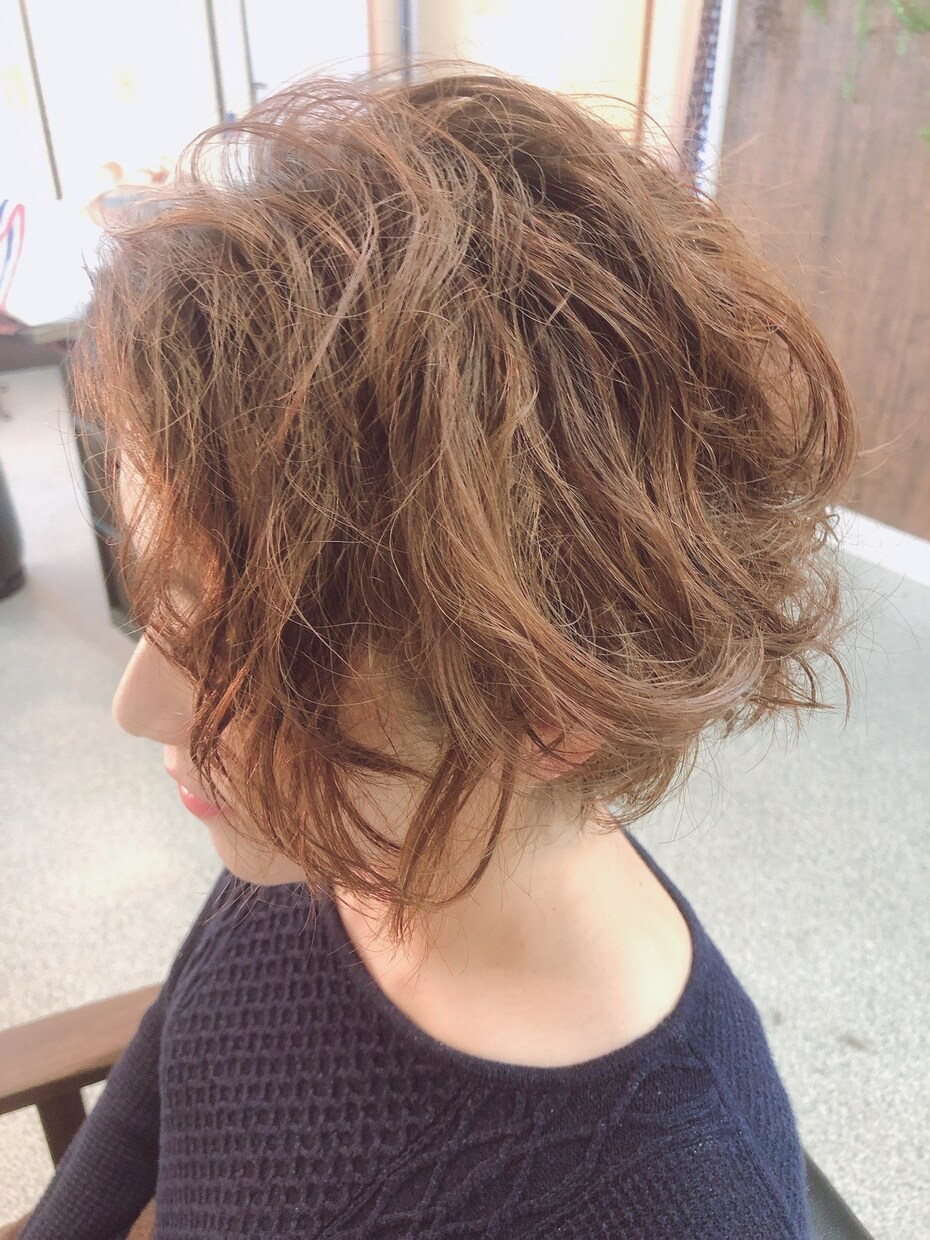 貴方の魅力的なところを解説いたします 自分の魅力に気づき、活かせるヘアメイク・ファッション イメージ4
