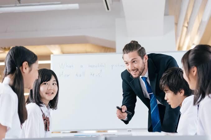 円安の時こそ外貨収入が貴方を支えます フィリピンビジネスで安定利益をコンビニATMで受け取れます。 イメージ1
