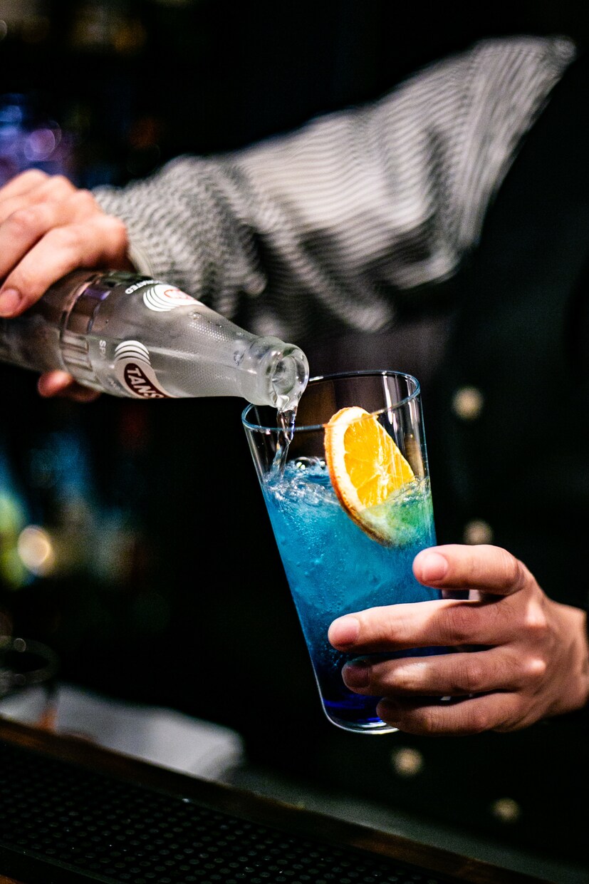 BAR・夜カフェ 集客に繋がる写真を撮影いたします 暗めの店内でもお店の雰囲気や商品の魅力を惹き出す写真撮影 イメージ7