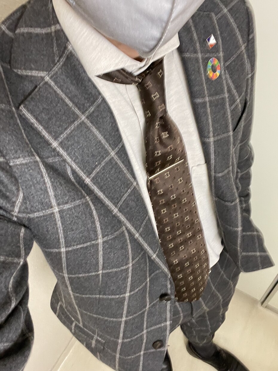 用途にあったカッコいいスーツの着こなしご提案します 元スーツ屋の私があなたに合ったスーツを提案させて頂きます！ イメージ1