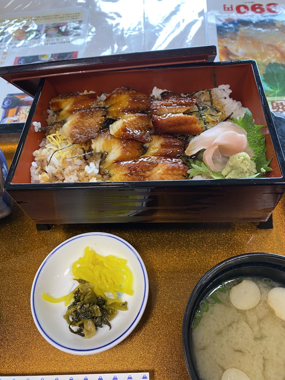 面白替え歌つくります 色々な面白い替え歌を作ります。 イメージ1