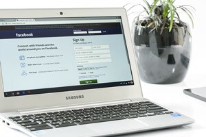 HTML・CSSを使ったコーディング作業を行います レスポンシブなどのご要望があれば、気軽にお聞きください！ イメージ1