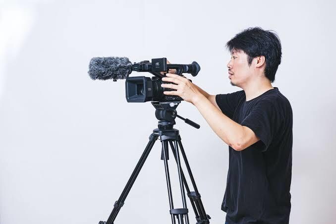 YouTube、結婚式用の動画作成を行います プロの動画編集者があなたのイメージを作品に昇華させます。 イメージ1