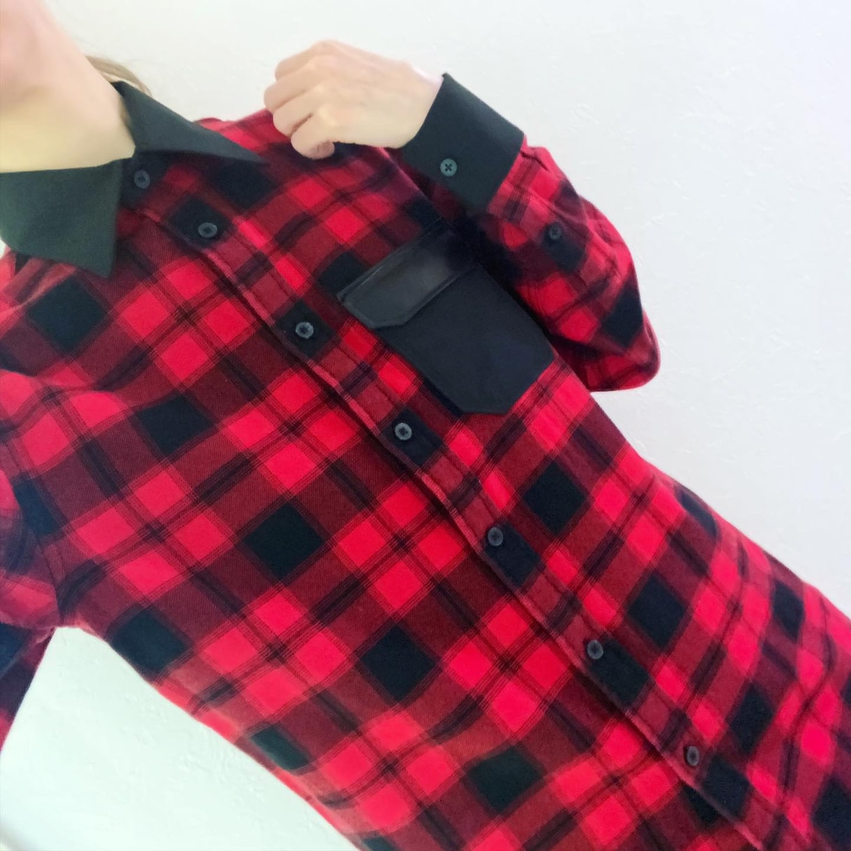 オーダーメイド服　縫製でシャツのリメイクを行います シンプルな洋服でもあなただけのユニークなデザインに！ イメージ4