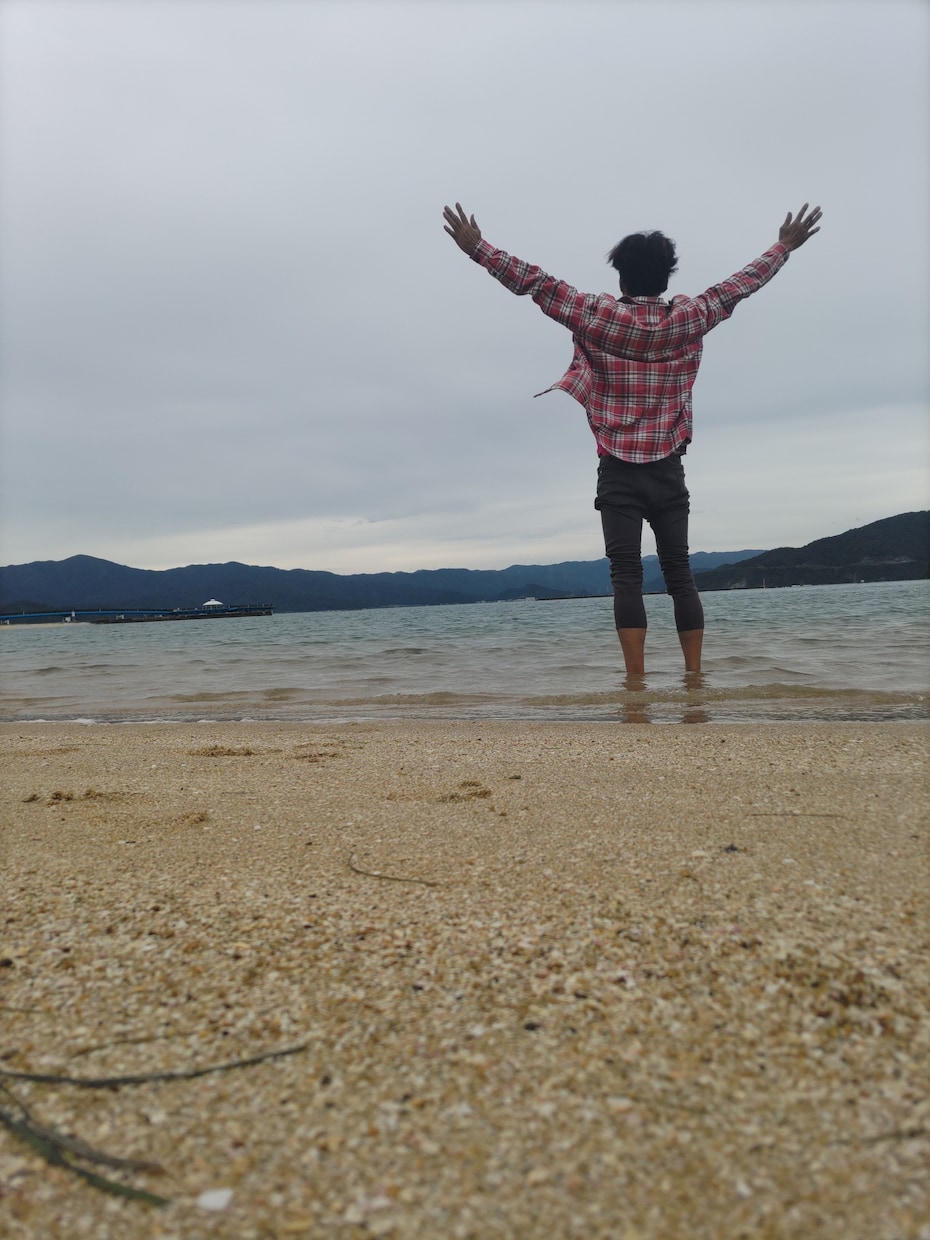 心を悩ませている人の気持ちを晴れにします あなたを一番認めてあげられるのは、あなた自身。 イメージ1