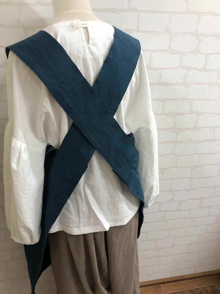 お好きな生地でエプロン制作代行致します 肩こり防止、スタイルカバーで可愛いエプロン イメージ5