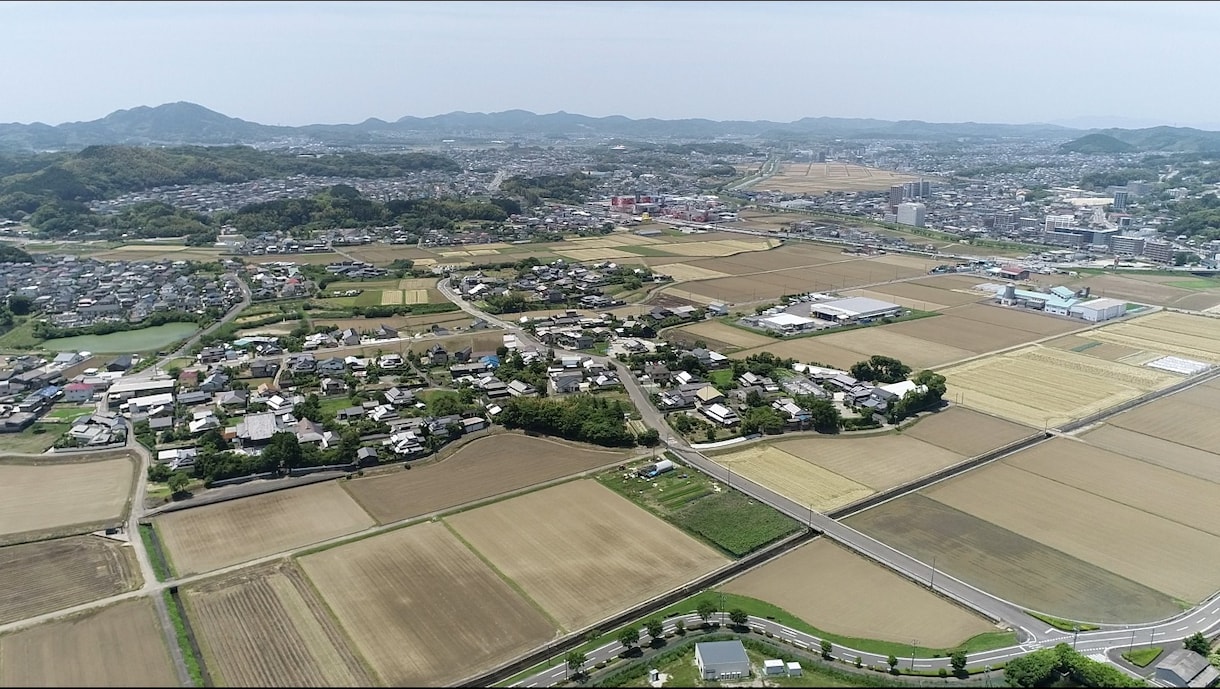 ドローン空撮　家屋・屋根・高所・看板など空撮します 今だけ、7500円！　土地、建物チェック、記念空撮 イメージ1