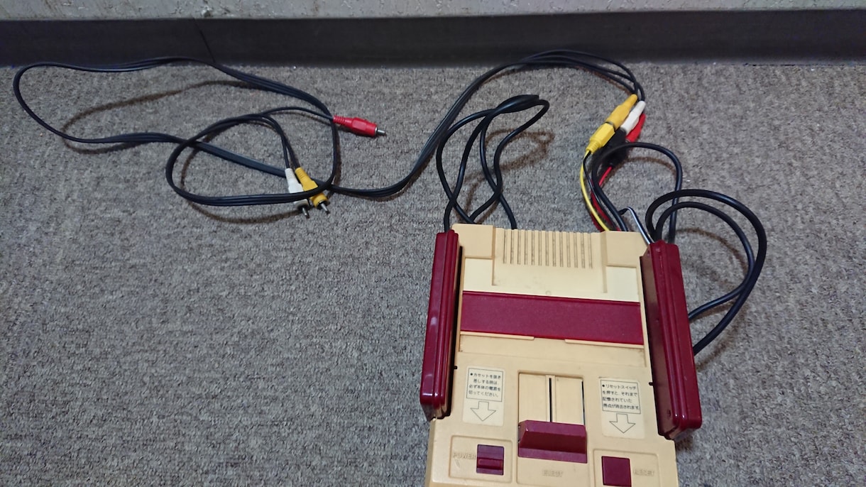 初代ファミコンのAV化承ります アナログチューナーのないTVで昔のファミコンを遊びたい方へ イメージ3