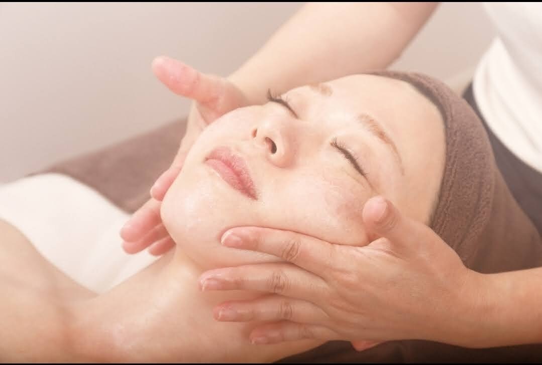 美容に関するご相談何でもお答えします 施術実績15万人/歴27年のベテランエステティシャン イメージ1