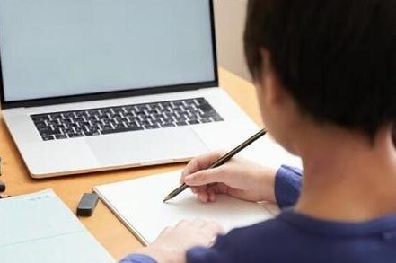 中央大卒業の社会人が優しく指導をします キャンペーン料金中❗️社会人講師が成績アップ・合格へ導きます イメージ1