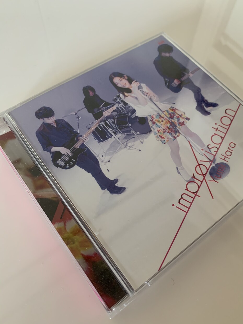 ジャケット、パッケージデザインお受けします CDや冊子のデザイン等の印刷物承ります。 イメージ4