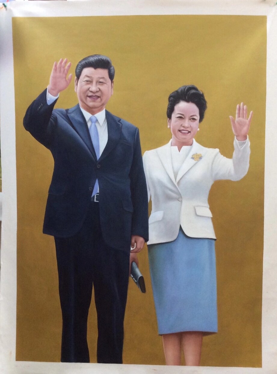中国深圳大芬絵画村の画家に肖像画描いてもらいます 〜「世界で一番ゴッホを描いた男」たちが書くあなたの肖像画〜 イメージ2