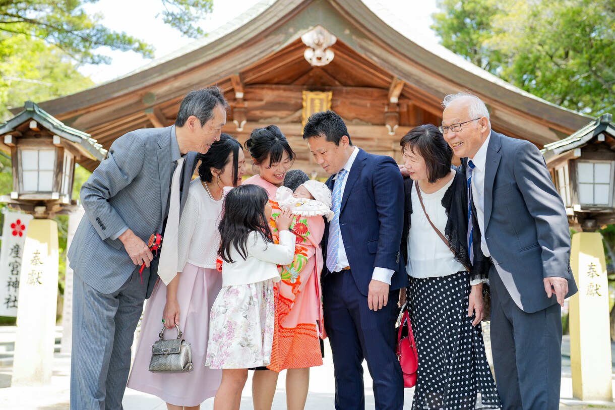 自然光にこだわり柔らかく愛おしすぎる写真を残します 1,000組以上撮影しておりますので安心してお任せください！ イメージ4