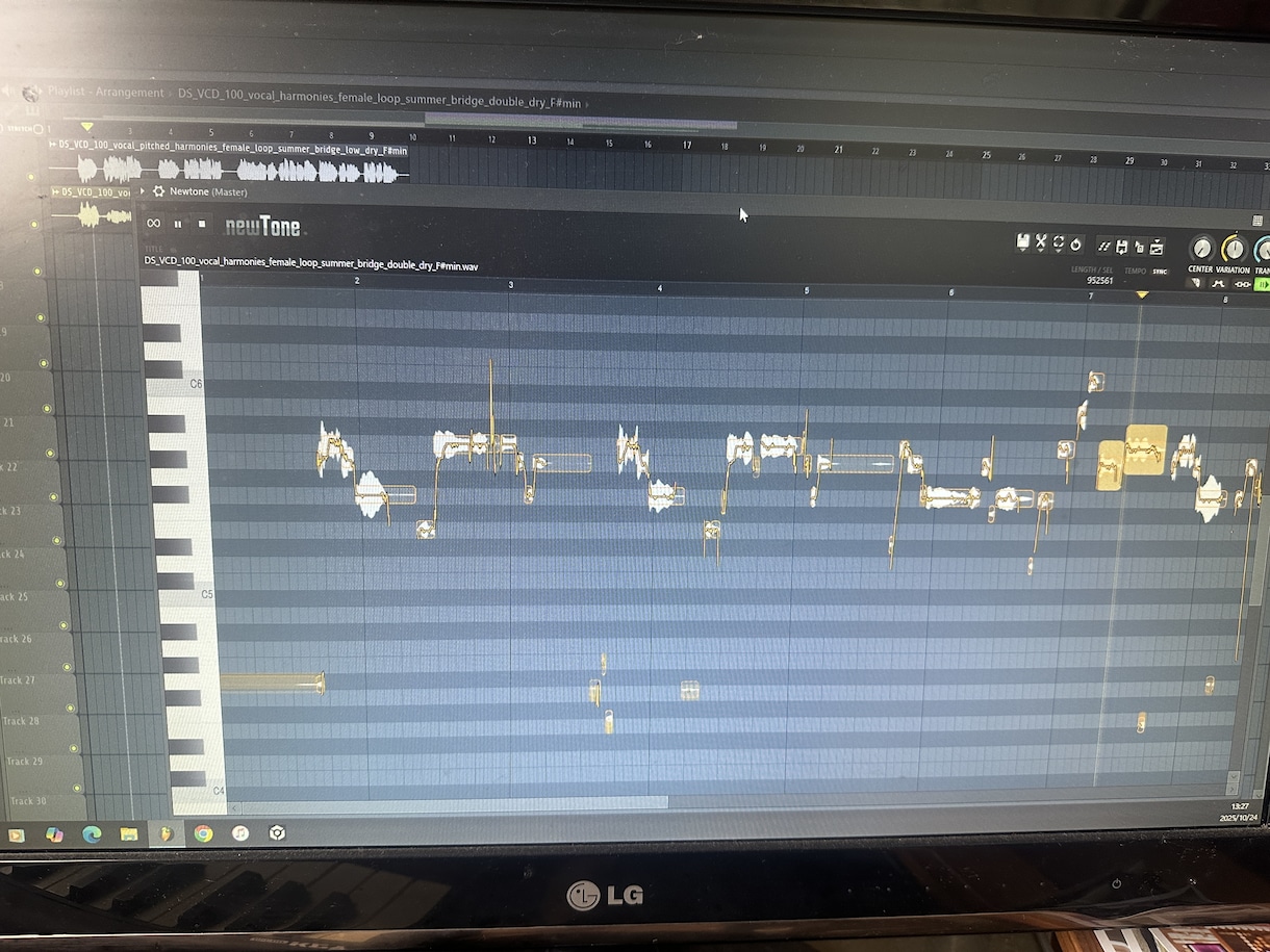 歌ってみたMIX/Mastering承ります ピッチ補正ボーカル加工ハモリ生成までおまかせください イメージ2
