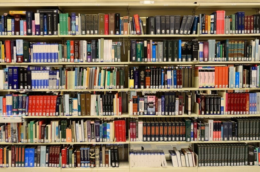 悩みに合わせた本を紹介します 読書したいのに何から読んで良いか分からない方へ イメージ1