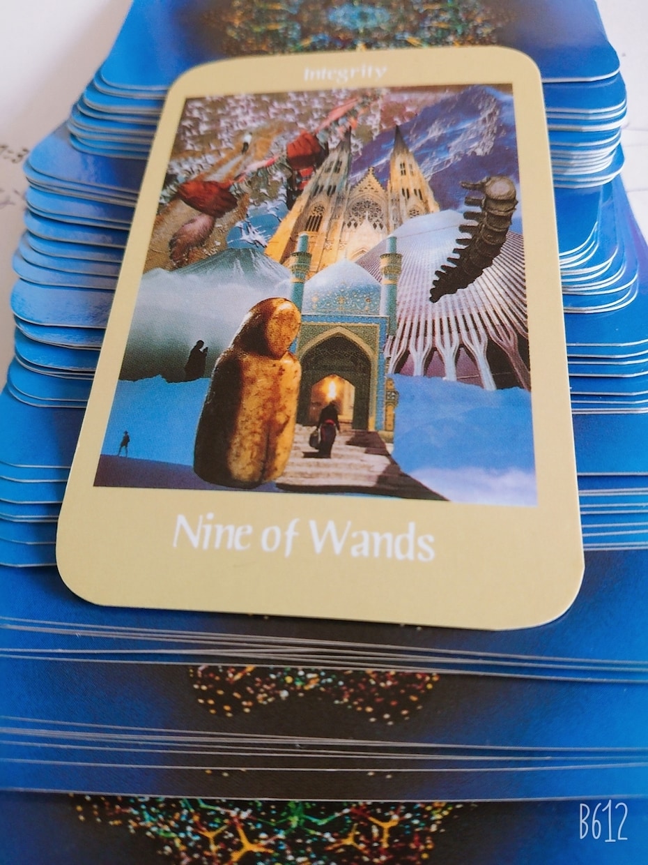 彼や彼女と会えない。。そんな恋愛をカードで視ます 街が華やいでいるときに寂しくなったら、ぜひ一度。 イメージ3