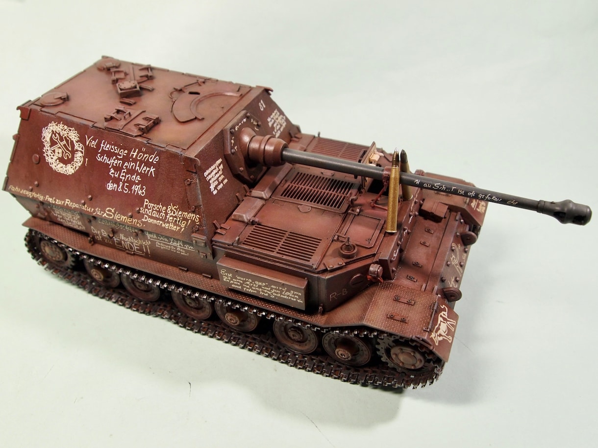 1/48大戦機1/35戦車プラモデル製作承ります 剥がし加工、ウエザリング等のダメージ塗装を得意としています。 イメージ6